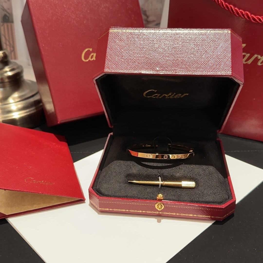 Cartier Love Bracelet Small Model
