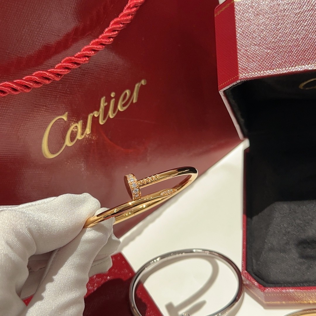 Cartier Diamond Juste un clou Bracelet