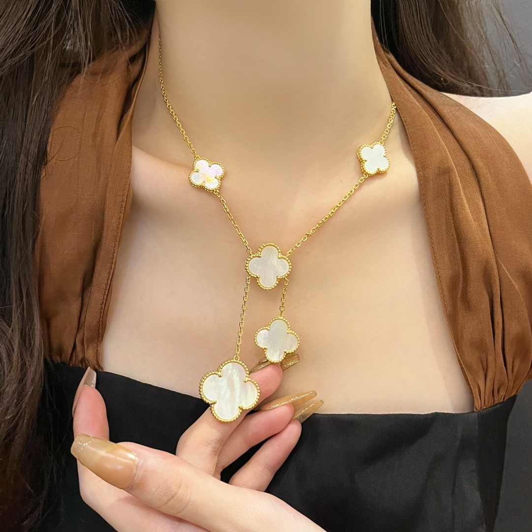 Van Cleef & Arpels Magic Alhambra Necklace, 6 Motifs Yellow Gold