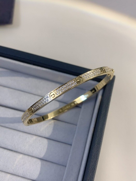 Cartier Love Bracelet Small Model Diamond Paved