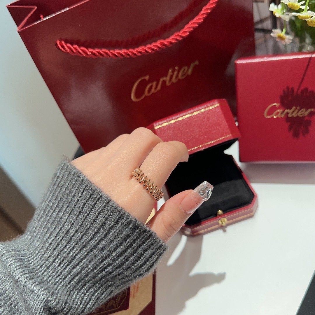 Cartier Clash de ring Small Model