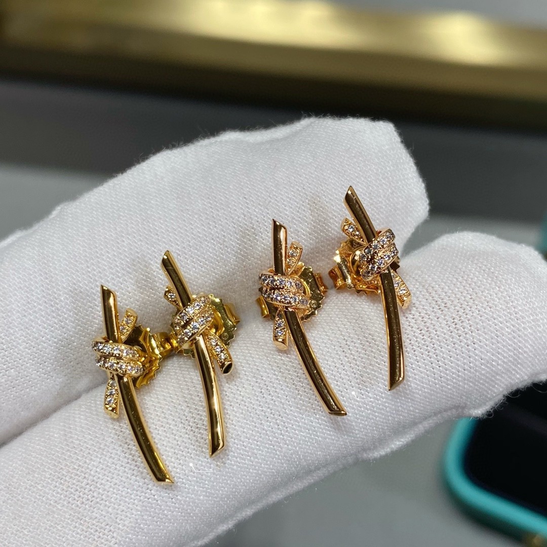 Tiffany Knot Earrings in 18k Gold with Diamonds